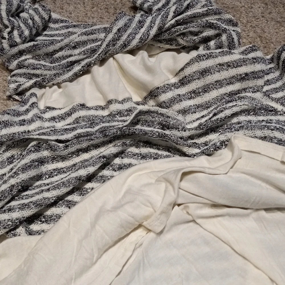 FREE PEOPLE size S sweater 2 layer dress
